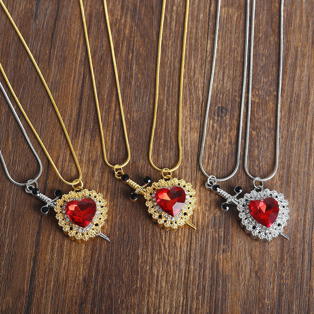 "Heart-shaped Pendant Love Necklace | Diamond-Embedded Creative Fashion Jewelry"