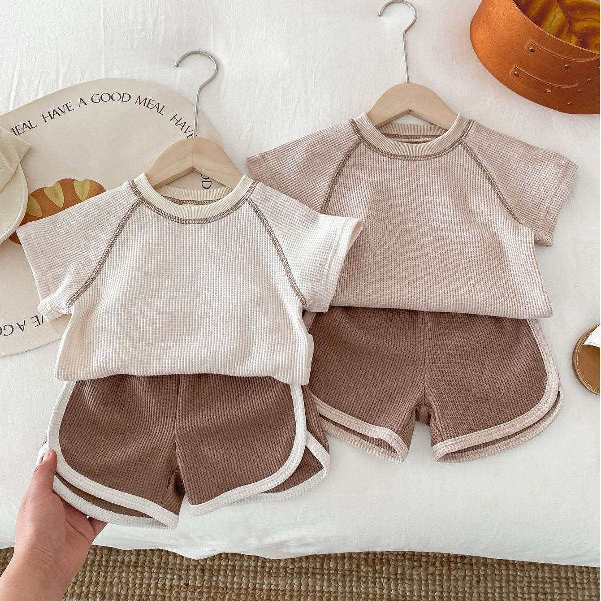 "Summer Baby Outfit | Unisex Short Sleeve Top and Shorts Set for Babies"